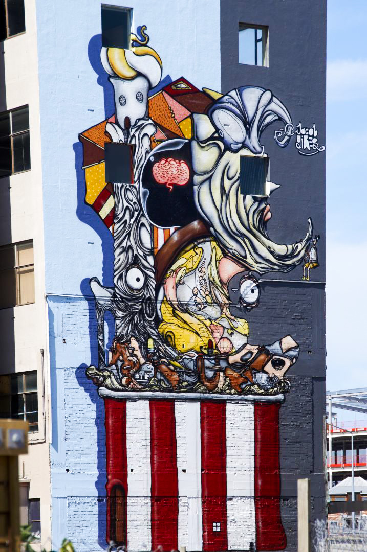 Thats some huge graffiti